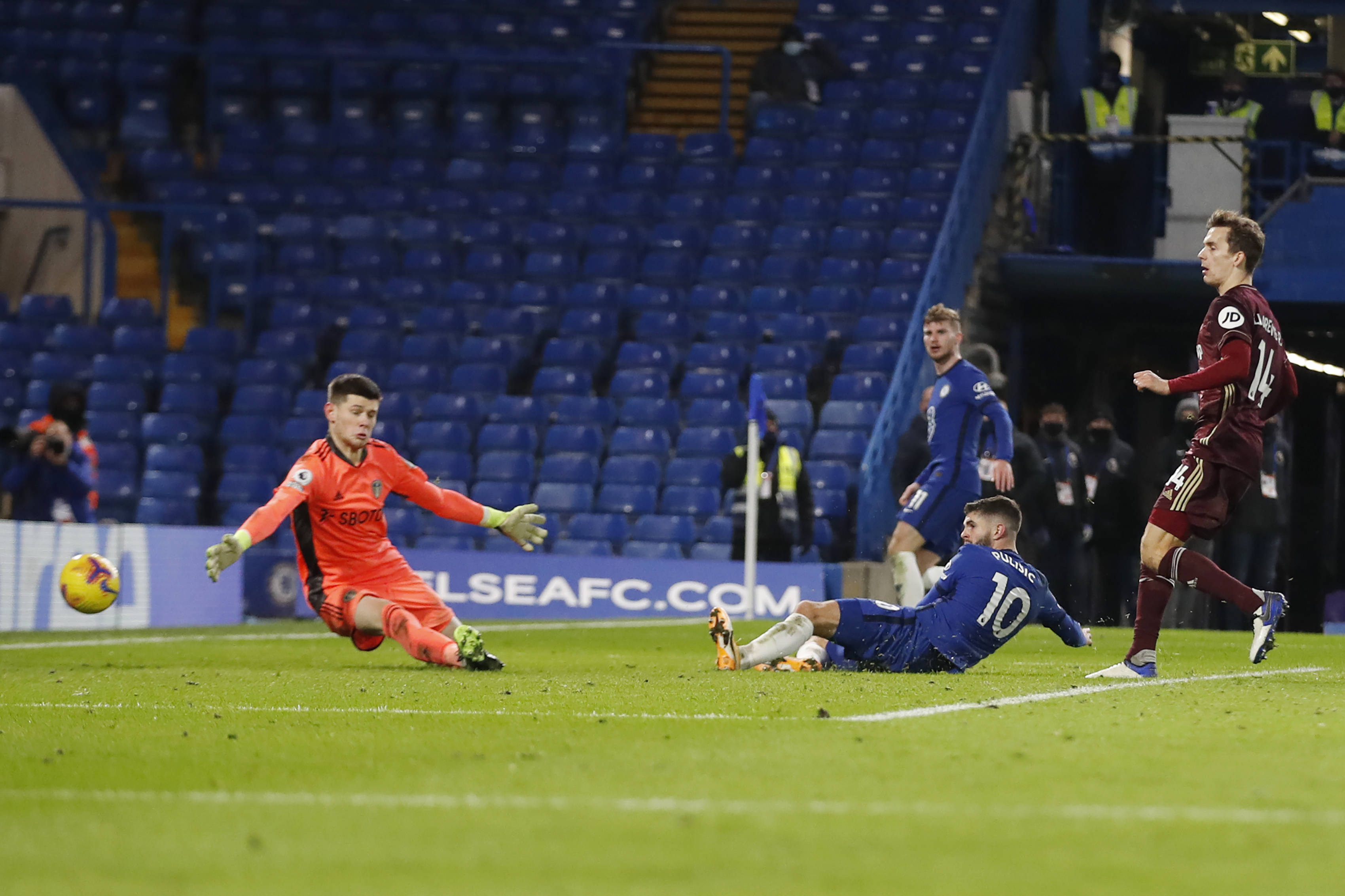 目的巴西足 目的巴西足