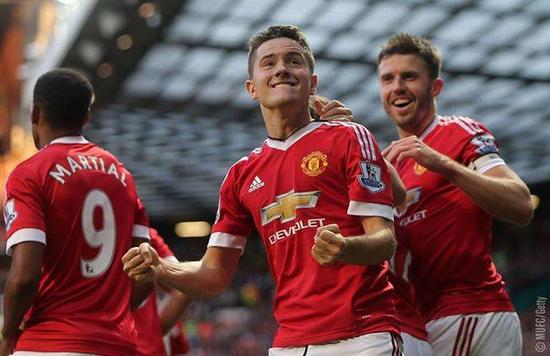 王嵐嵚和鄢 王嵐嵚和鄢